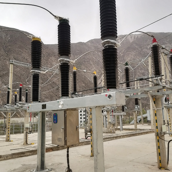 72,5 kV o wysokim napięciu wysokie napięcie SF6 Ceramiczne wyłącznik kolumny
